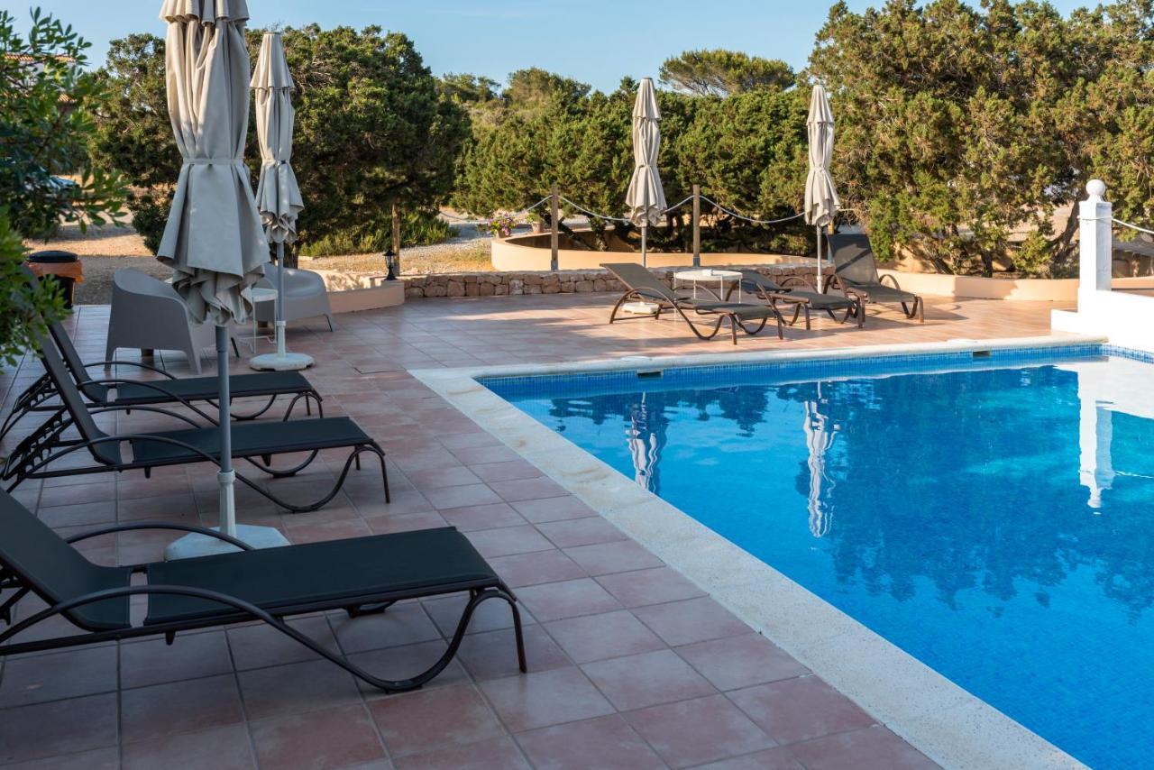 Apartments Es Clot Des Forn Es Pujols Bagian luar foto